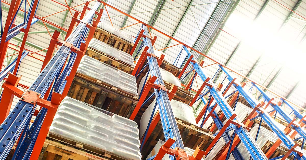 vertical storage solutions for warehouses