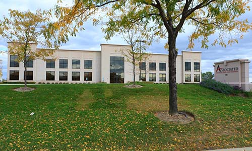 133 N Swift Rd, Addison, IL 60101