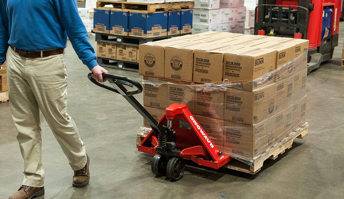 Pallet Jack | Raymond Forklifts | Associated