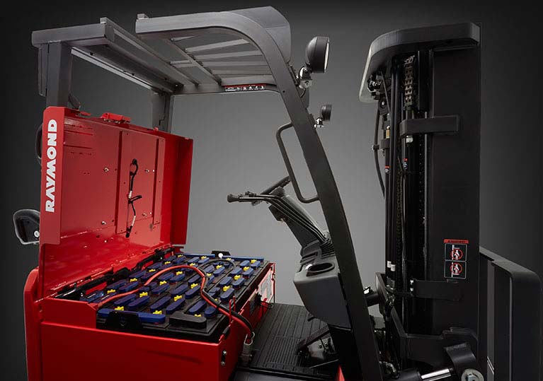 Raymond 4750 counterbalanced truck